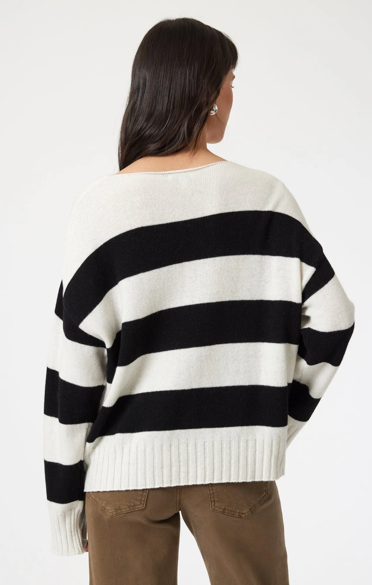 BOAT NECK SWEATER IN BLACK STRIPE