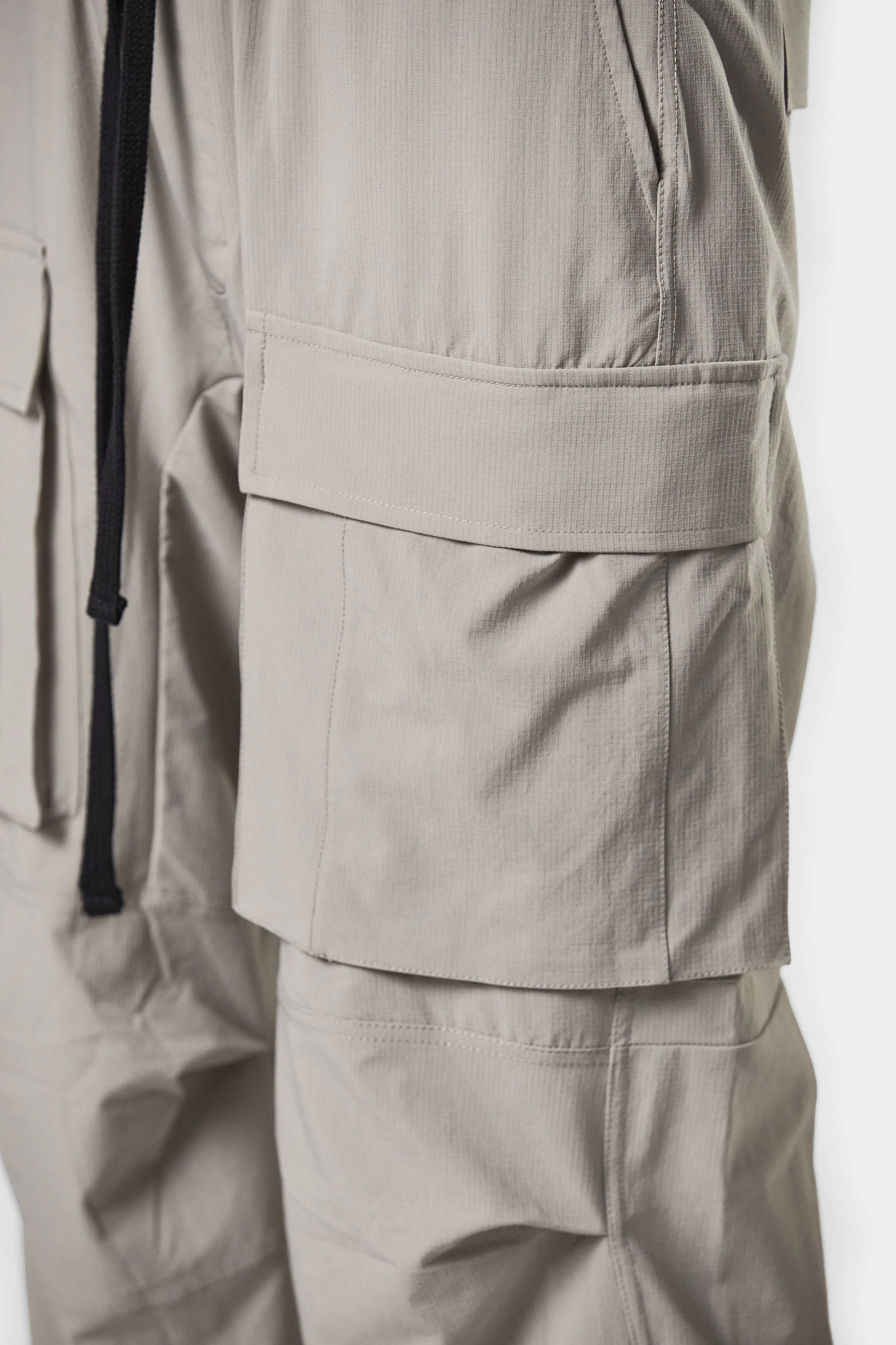 Cargo pocket pants, Beige