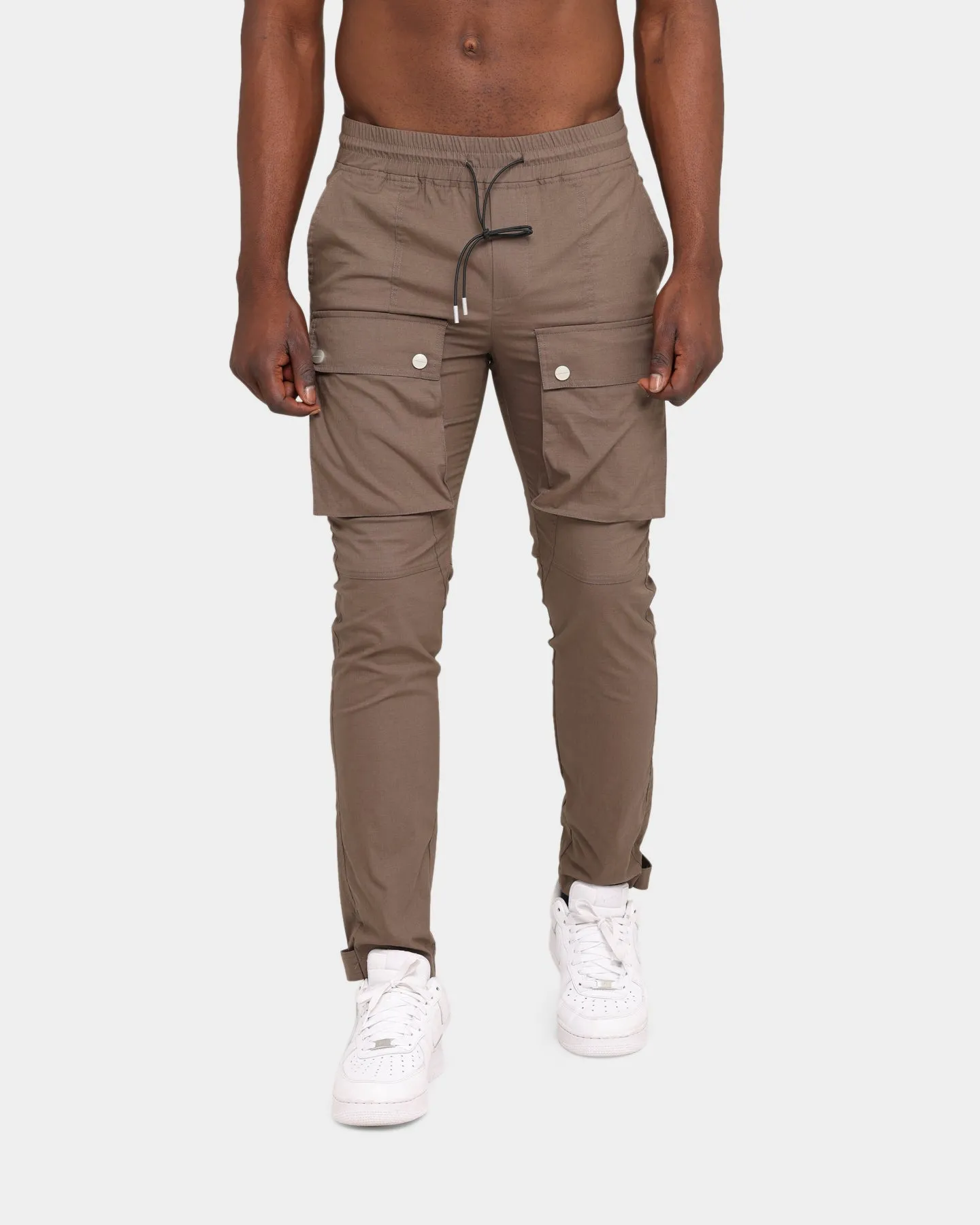 Club Paradise Resort Cargo Pants Brown