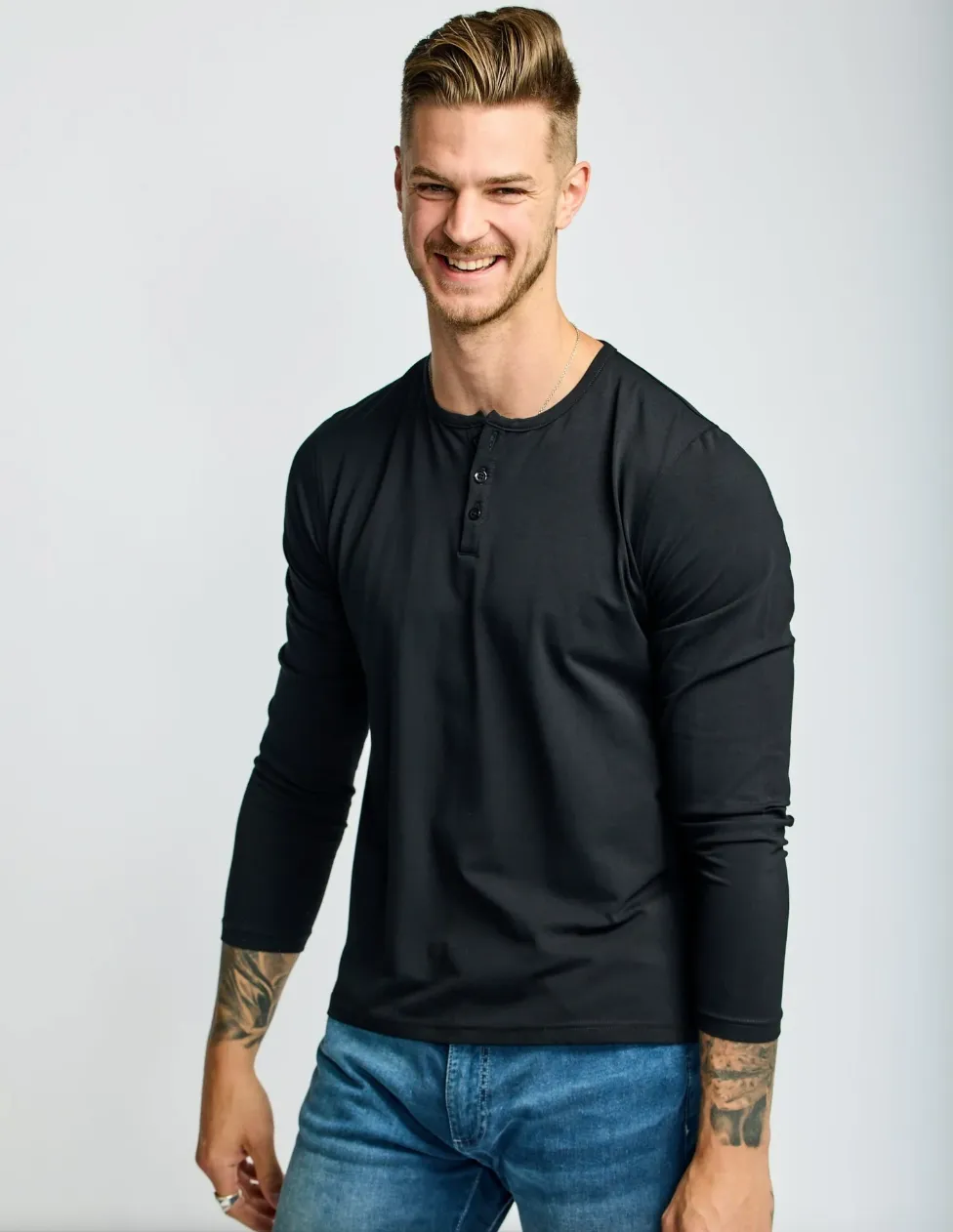 Easy Mondays-LS Henley Tee