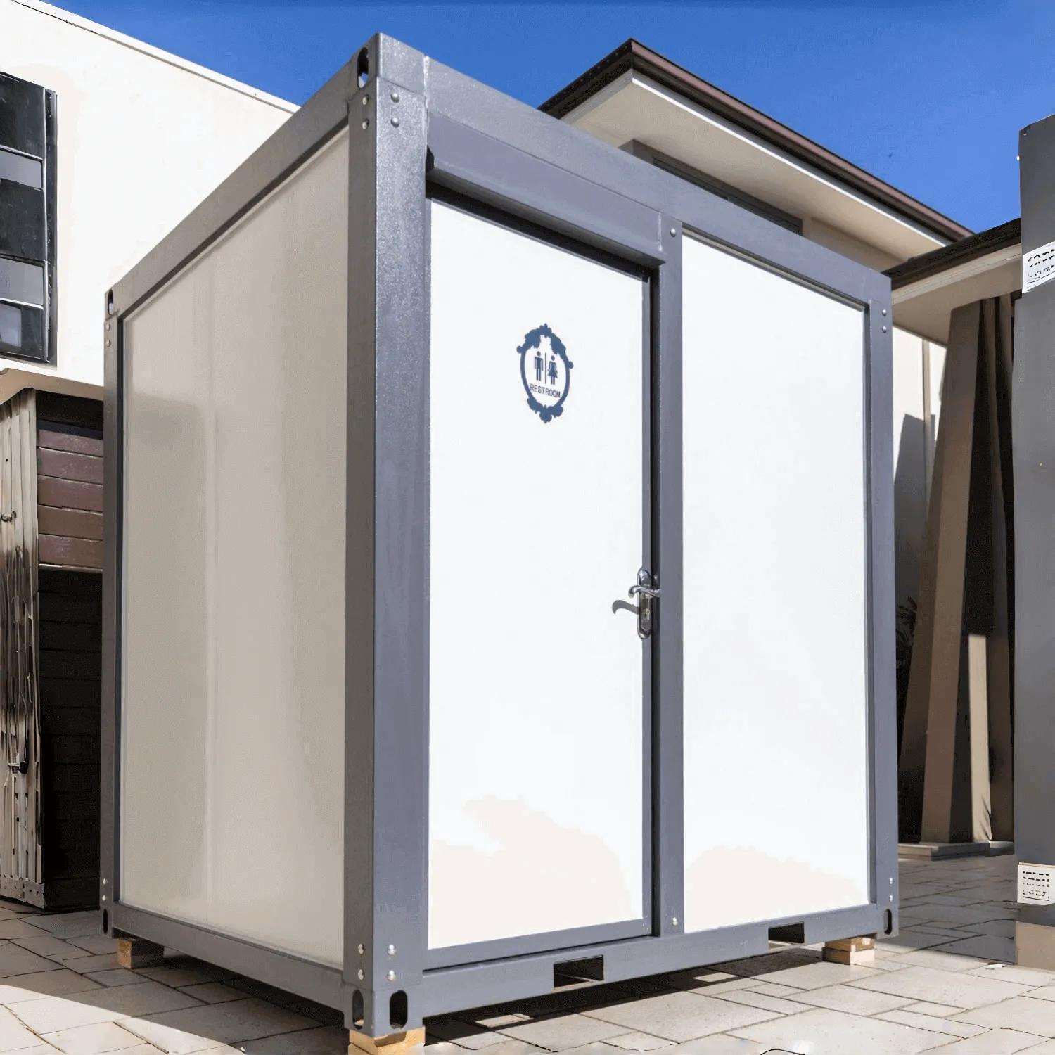 Portable Toilet with Fan-shaped Door Shower