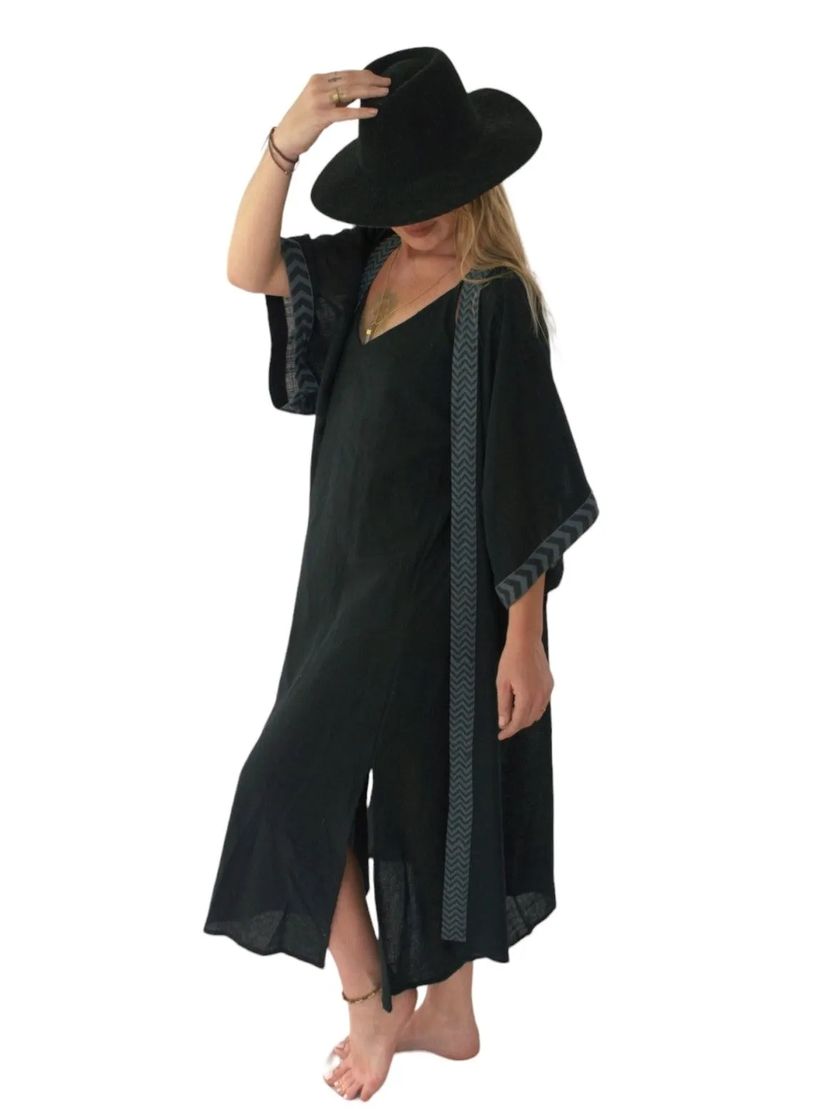 Raw Cotton Black Kimono