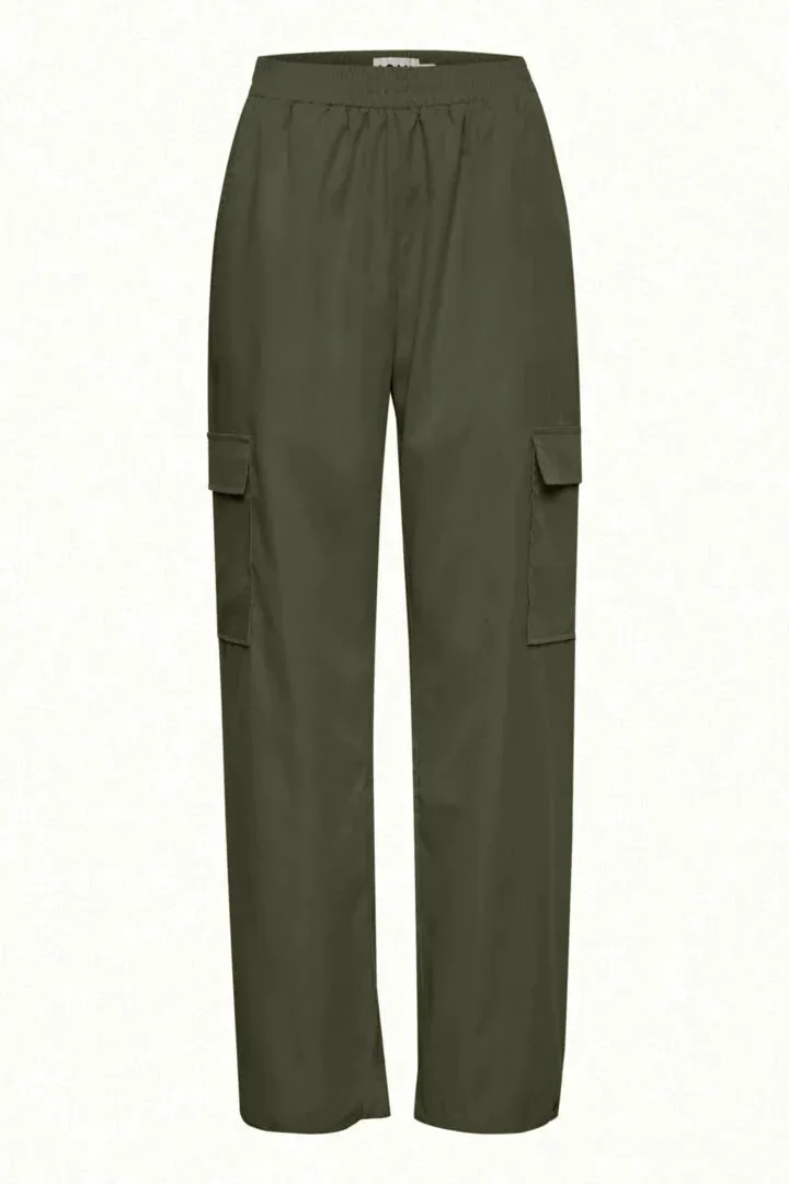 The Kecia Cargo Pant - Olive